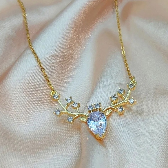 Fashion Luxury Titanium Steel Elk Charm Inlaid Zircon Deer Pendant necklace - Picture 7 of 7